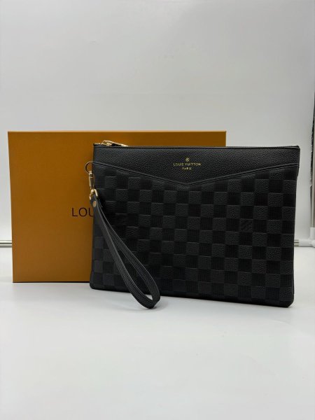 شنط louis vuitton شامل العلبه الاصلية