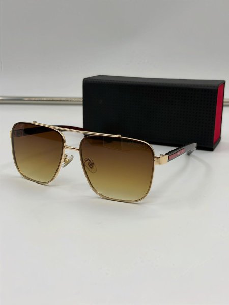 نظارات برادا <br> <span class='text-color-warm'>بيعت كلها 🥹</span>