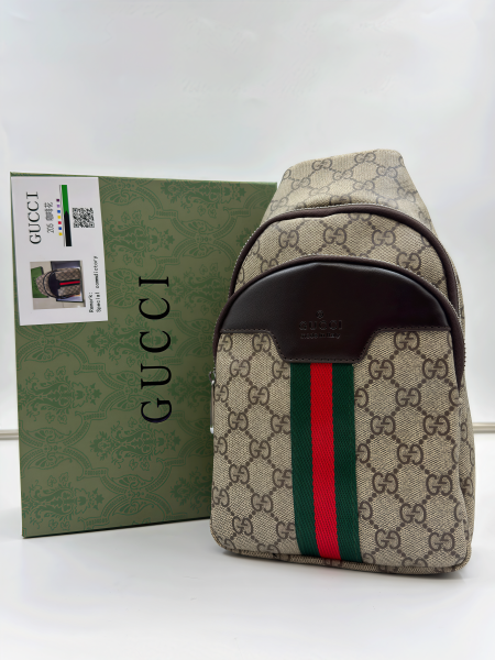 شنط كتف رجاليه شامل العلبه الاصليه