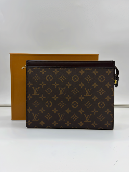 شنط يد رجالي (كلاتش)