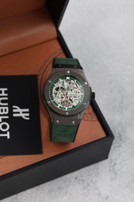 ساعة رجاليه من هبولت (Hublot) نبض توماتيك